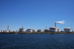 8000万桶，日本被迫动用战略石油储备